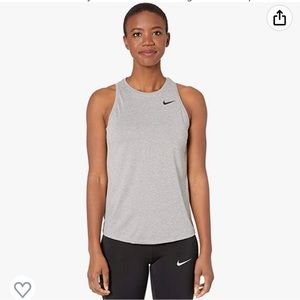 women’s nike sleeveless shirt